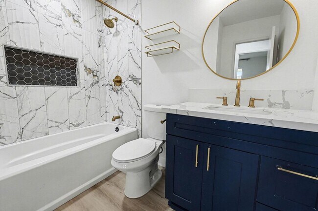 Building Photo - 201 Dorothy Ct