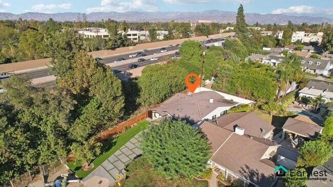 Building Photo - 4 + 3 Elegant Sherman Oaks Retreat with Po...