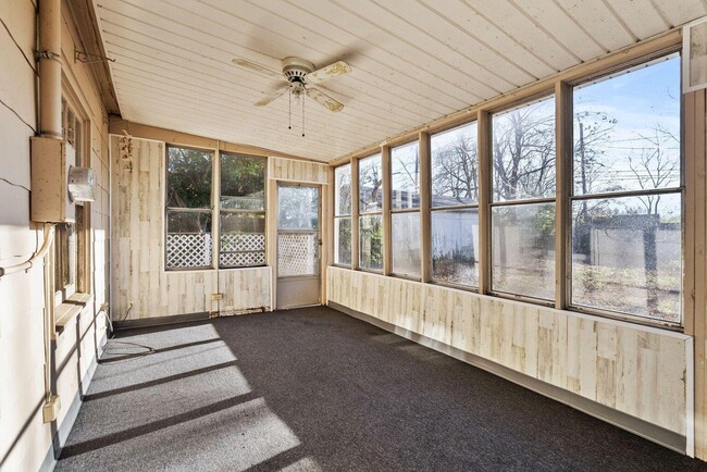 Building Photo - 154 Northwood Dr