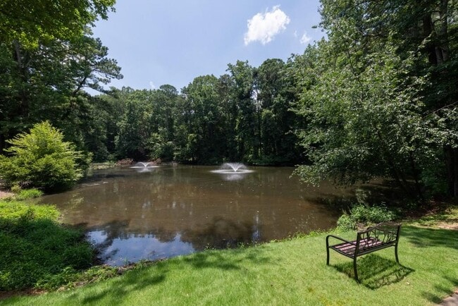 Building Photo - 1441 Ashford Creek Cir NE