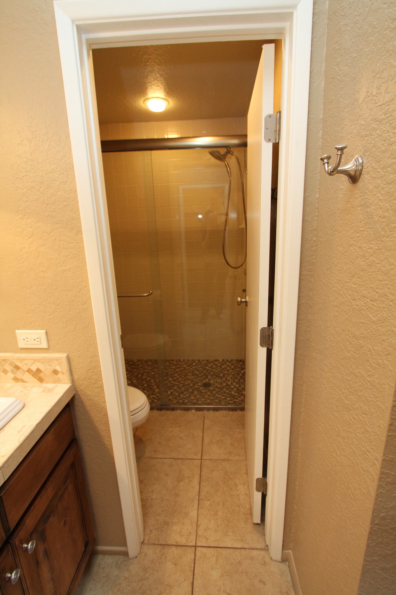 Master bath - 5557 N Mica Mountain Dr