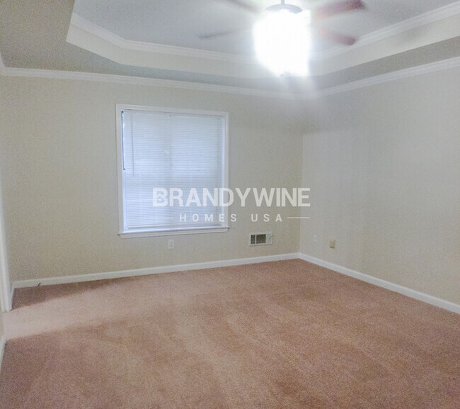 Building Photo - Home for the Holidays: Apply Now for Cozy ...