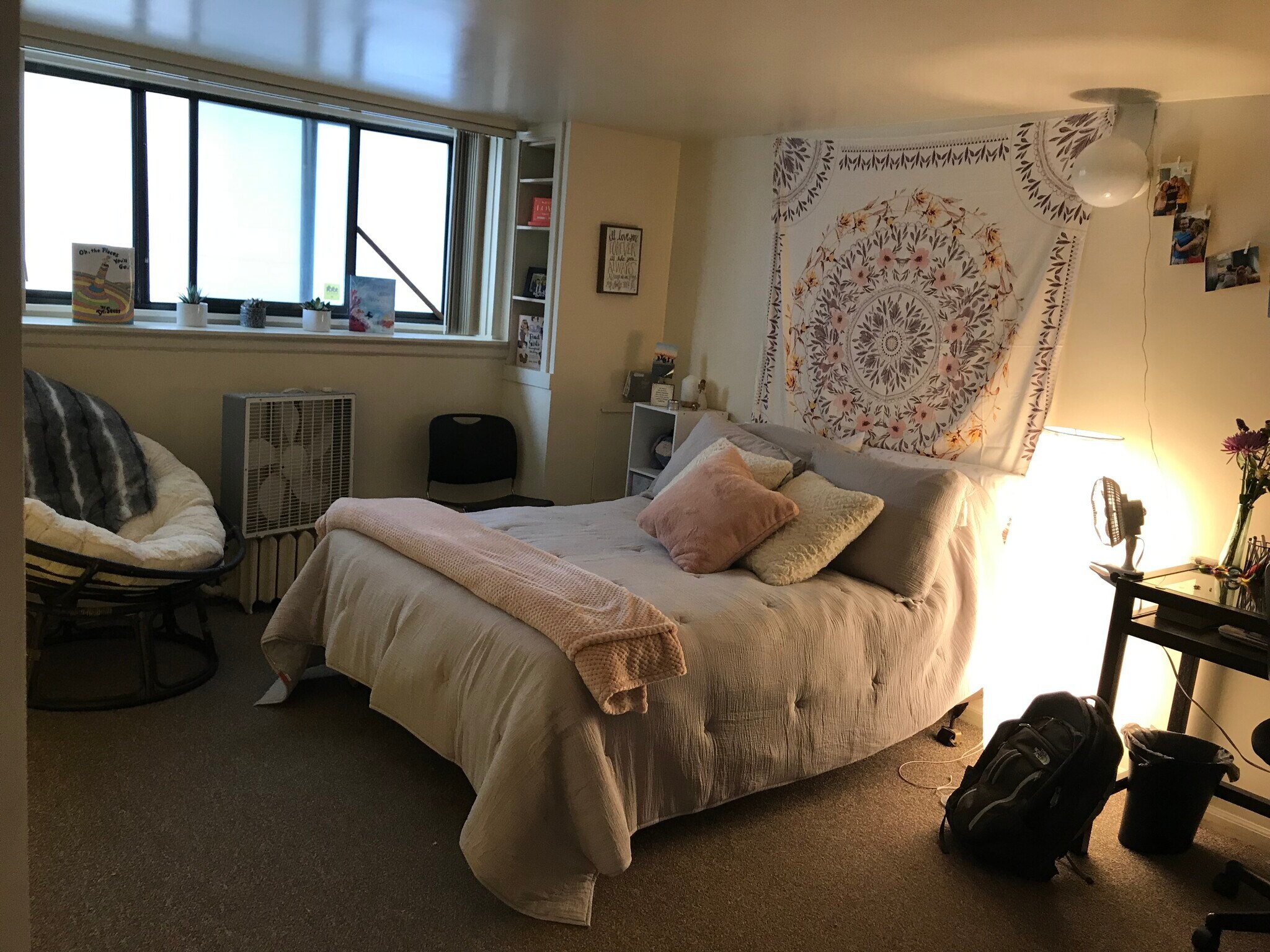 Building Photo - 910 S State St