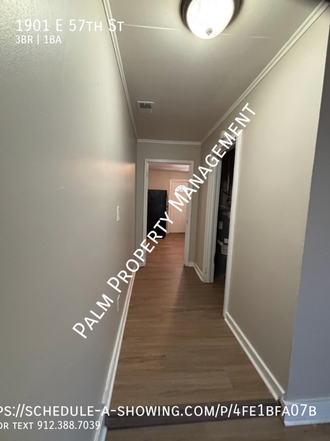 Building Photo - 1901 E 57th St