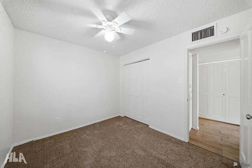 Building Photo - 2240 S Elks Ln