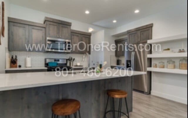 Building Photo - NO DEPOSIT option available for qualified renters!