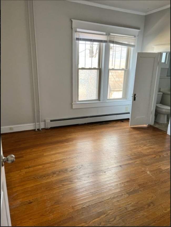 Bedroom B6 - 110 Grove St