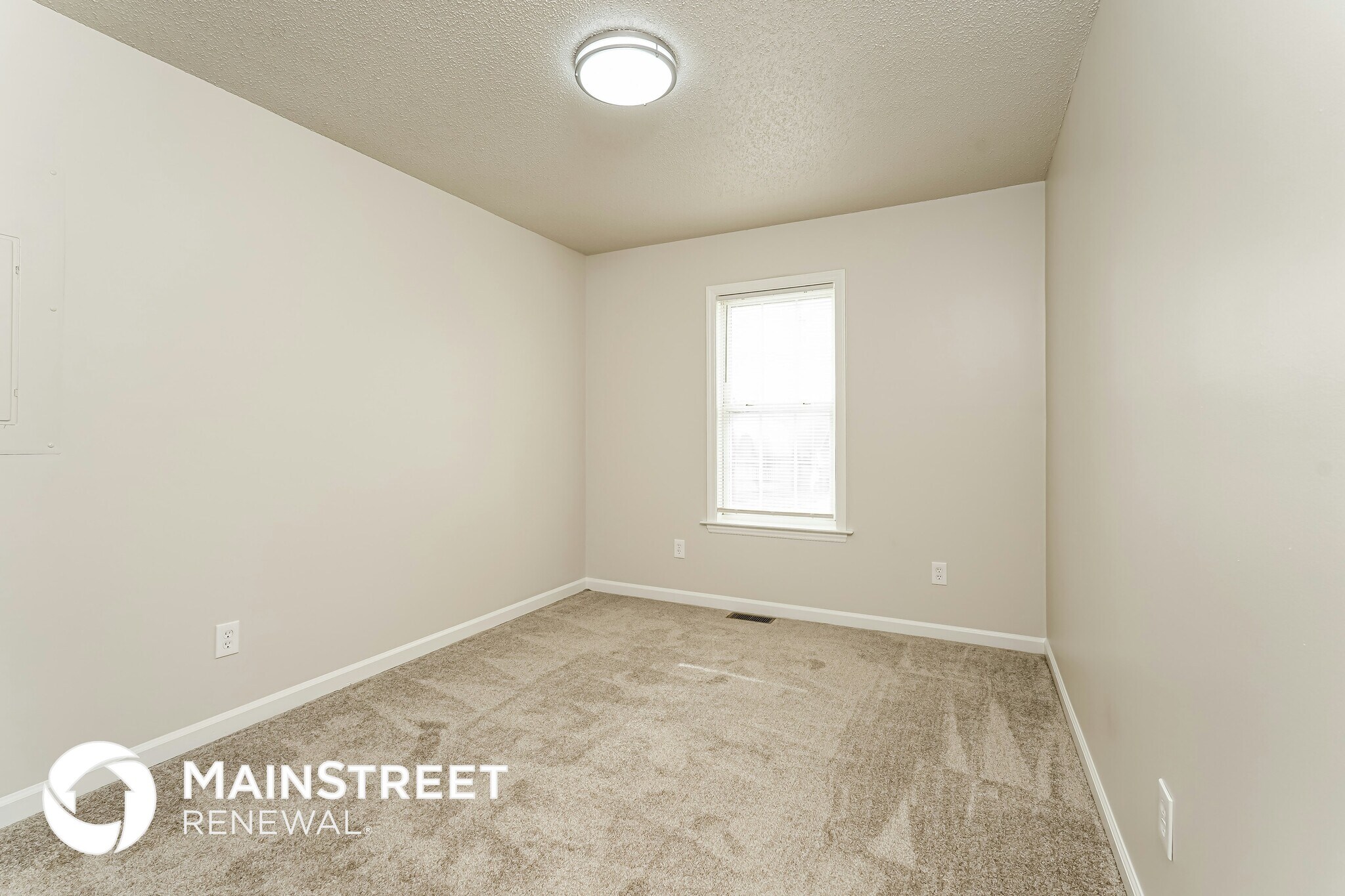 Building Photo - 1 Savannah Ln