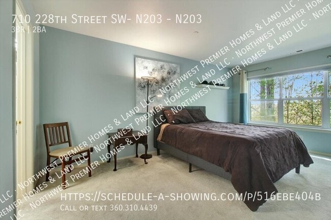 Building Photo - 710 228th St SW