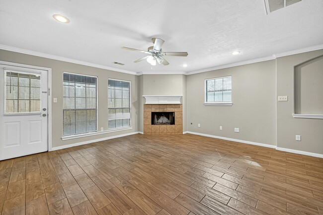 Building Photo - 10035 Morocco Rd