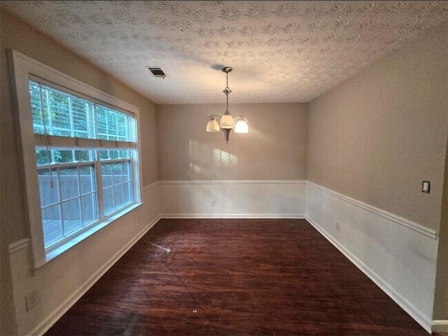 Building Photo - 4897 Warners Trail