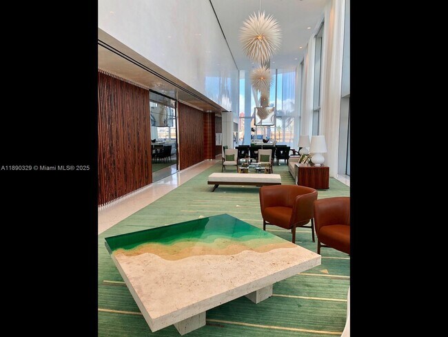 Building Photo - 16901 Collins Ave