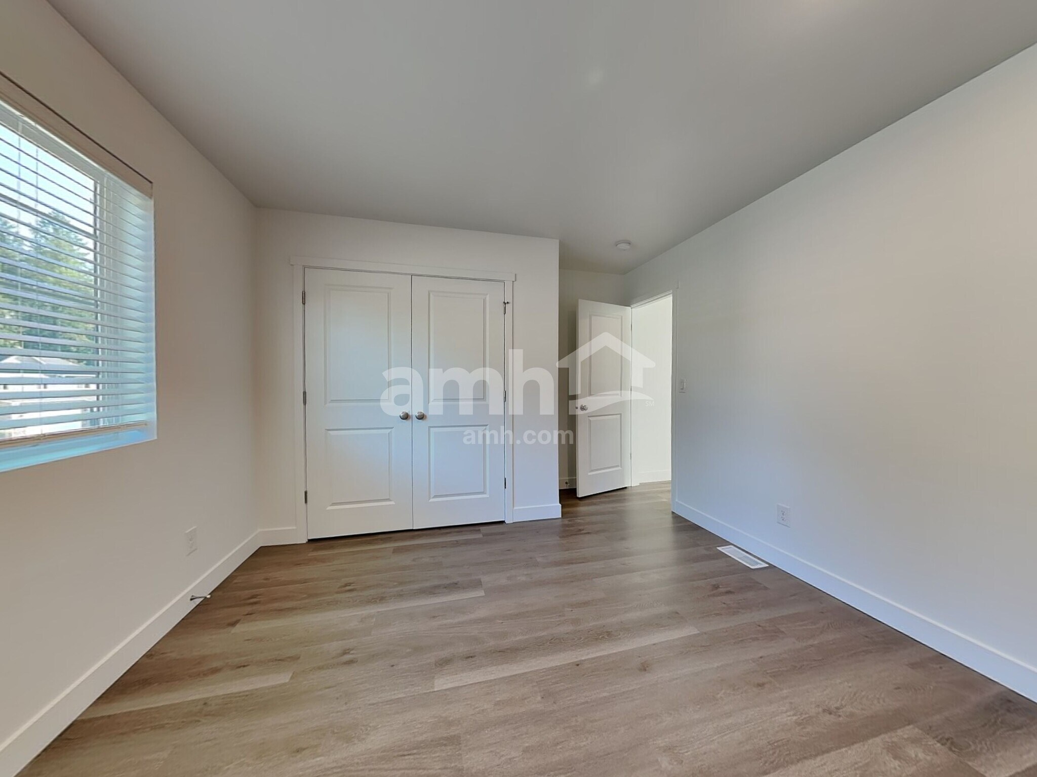 Building Photo - 7713 Brenden St SW