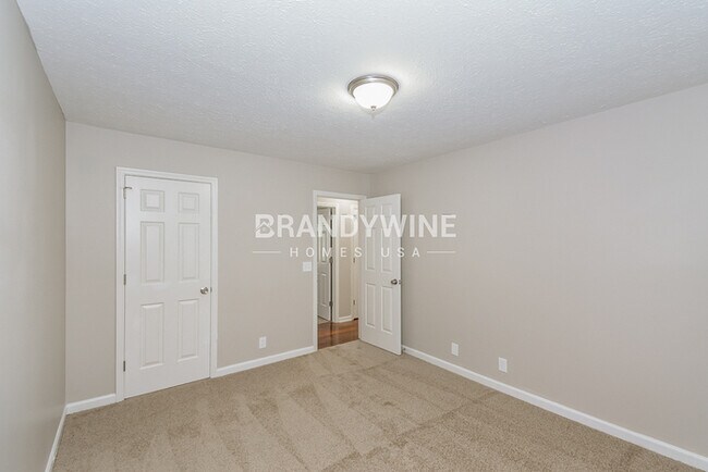 Building Photo - 241 E Morris Dr