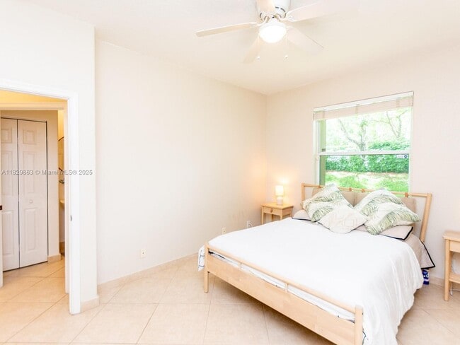Building Photo - 3967 Nighthawk Dr