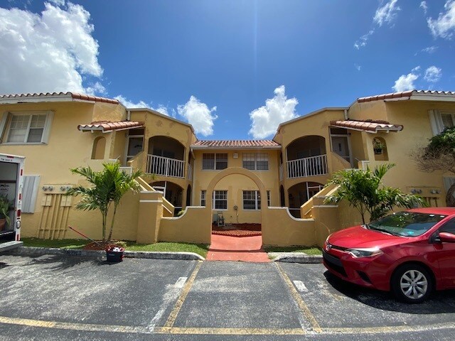 Building Photo - 15635 SW 74th Cir Dr