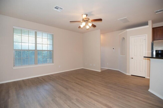 Building Photo - 14815 Avery Ranch Blvd