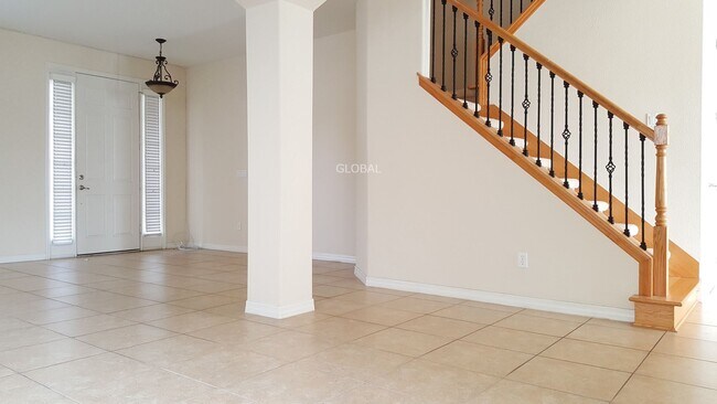 Building Photo - Elegant 4-Bedroom Home in Gated Eagle Creek with Resort-Style Amenities - Pet Policy: No Pets All...