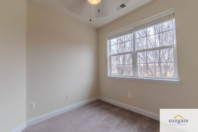 Building Photo - 5757 Richards Valley Rd