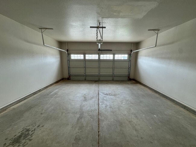 Building Photo - Cooper ISD- Luxury Duplex in Southwest Lub...