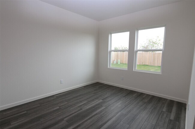 Building Photo - 3977 Fringe Tree Ln