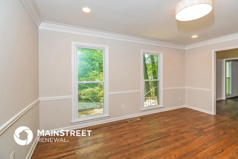 Building Photo - 420 W Spalding Dr