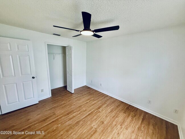 Building Photo - 1183 Brumpton Pl