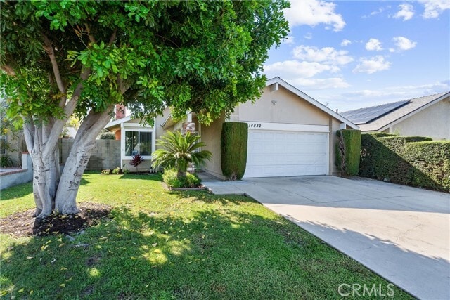 Building Photo - 14882 Groveview Ln