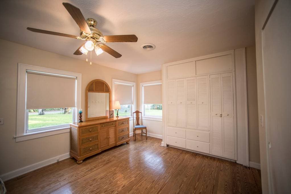 Plenty of storage space - 107 E Melbourne Ave