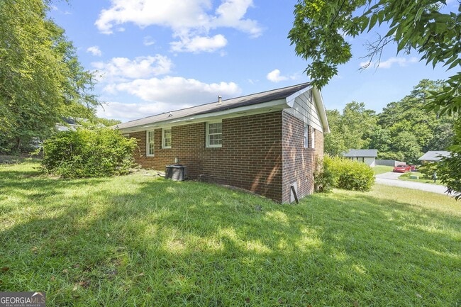 Building Photo - 2260 Arrowwood Dr