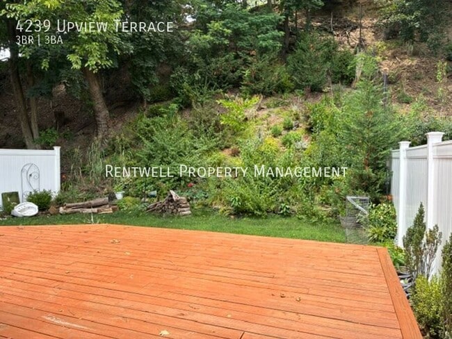 Building Photo - 4239 Upview Ter