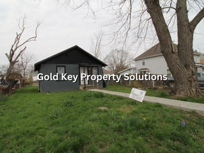 Building Photo - MUNCIE 2 BR 1 BA House with Main-Level Laundry and Shed (SECTION 8 APPROVED)