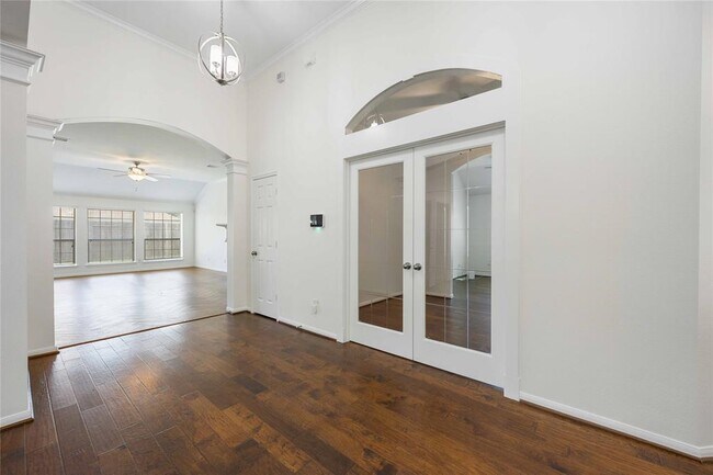 Building Photo - 2301 Shadow Canyon Ct