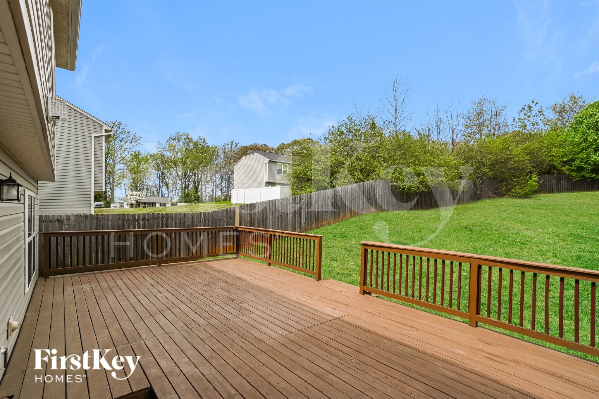 Building Photo - 9017 Sharpes Cir