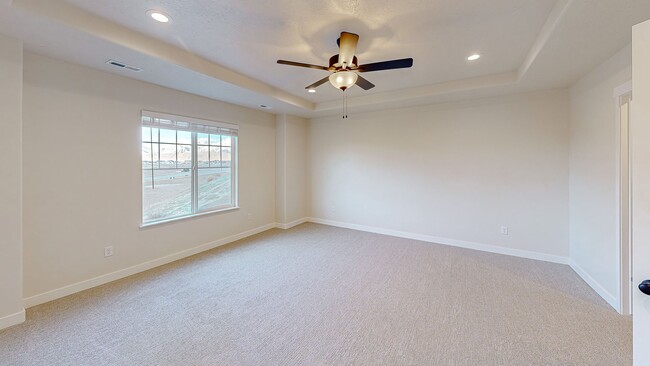 Building Photo - 368 W 2210 S