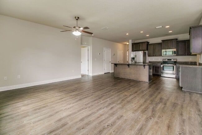 Building Photo - Stunning Two-Story Home with 4 Bedrooms, 2...