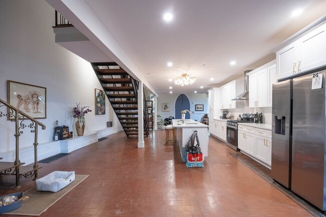 Building Photo - Newbold Square Church