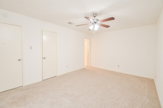 Building Photo - 22803 Capitol Landing Ln