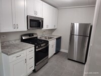 Building Photo - 7301 Ridge