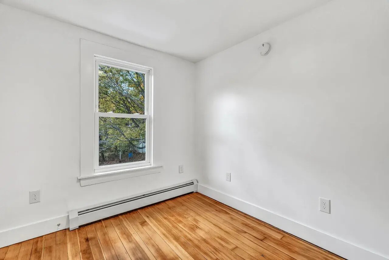 Building Photo - 151 South St