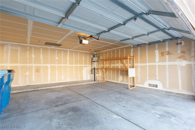 Building Photo - 8109 Defiance Ave