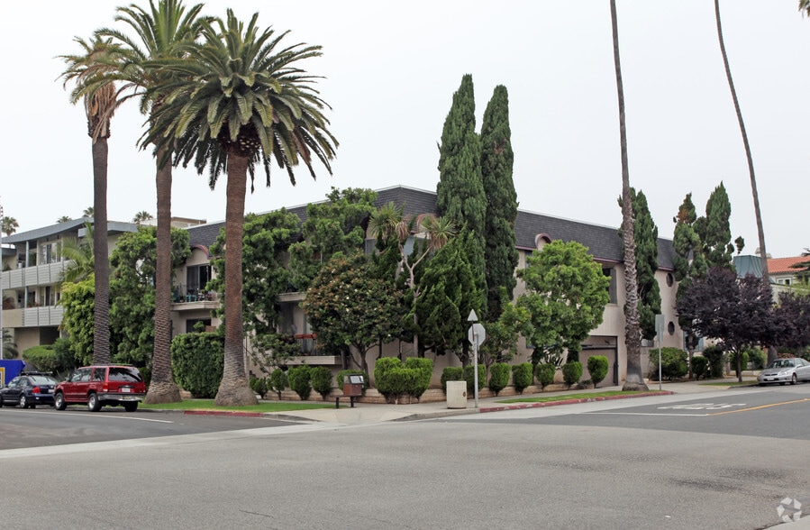 Primary Photo - 529 California Ave