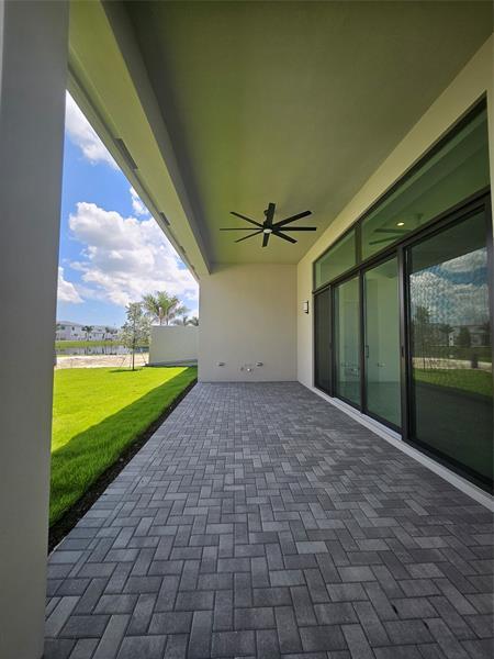 Building Photo - 9421 Tulip Leaf Ct