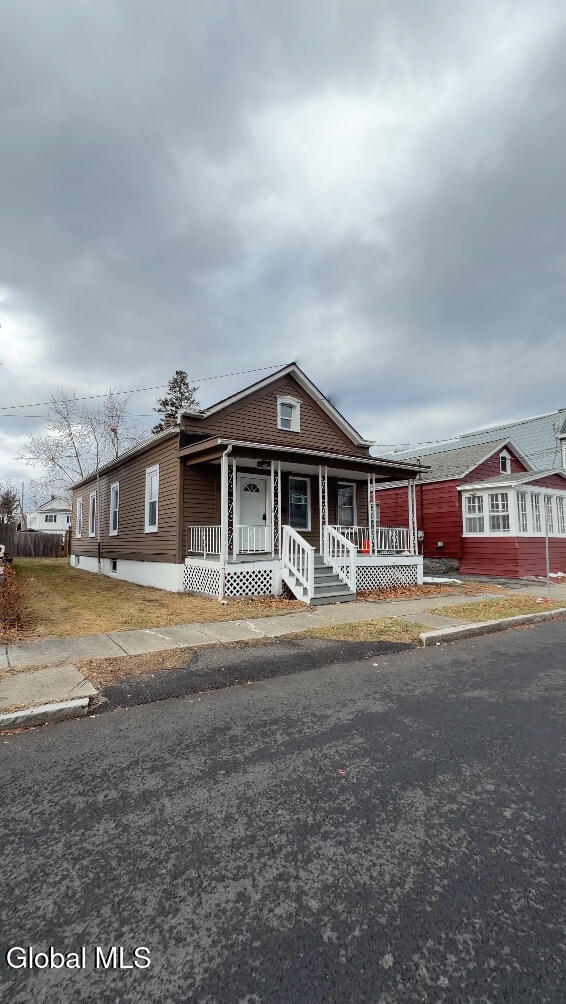 Building Photo - 56 Amity St