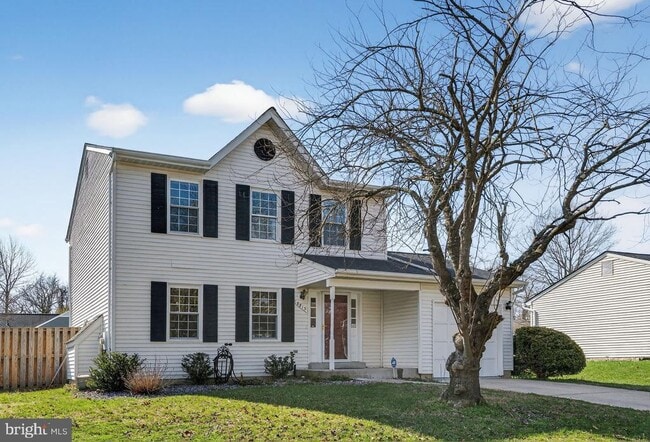 Building Photo - 8813 Francesca Dr