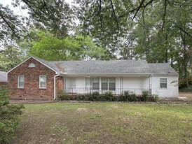 Building Photo - 2784 Bragg Ln