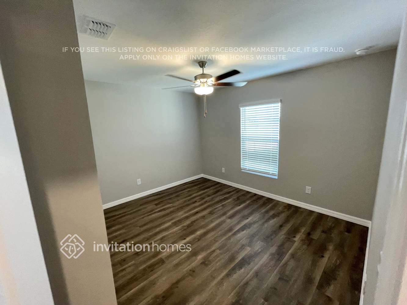 Building Photo - 25061 Doredo Dr