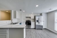 Building Photo - 3790 Shirebrook Dr