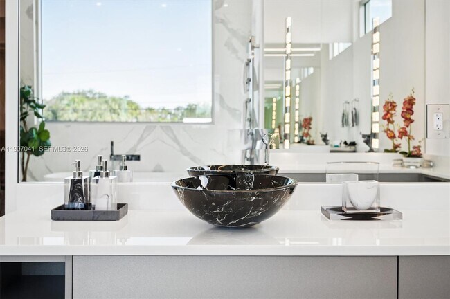 Building Photo - 2628 Marcinski Rd