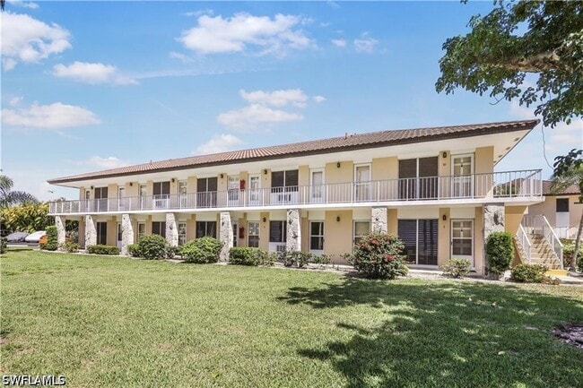 Building Photo - 167 N Collier Blvd